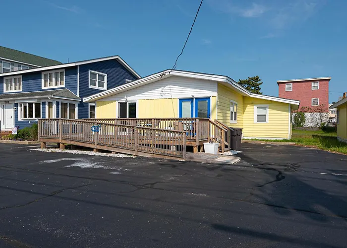 Family-friendly Steps From The Ocean In Ocean Ferienhaus